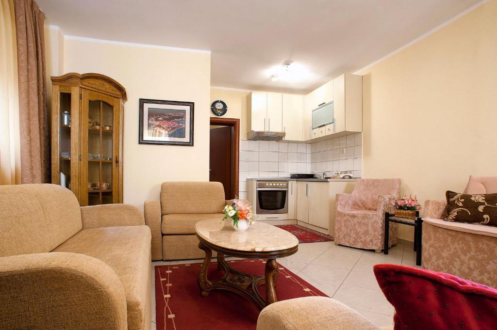 Apartments Vuksic Sveti Stefan Zimmer foto