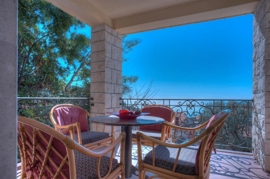 Apartments Vuksic Sveti Stefan Zimmer foto