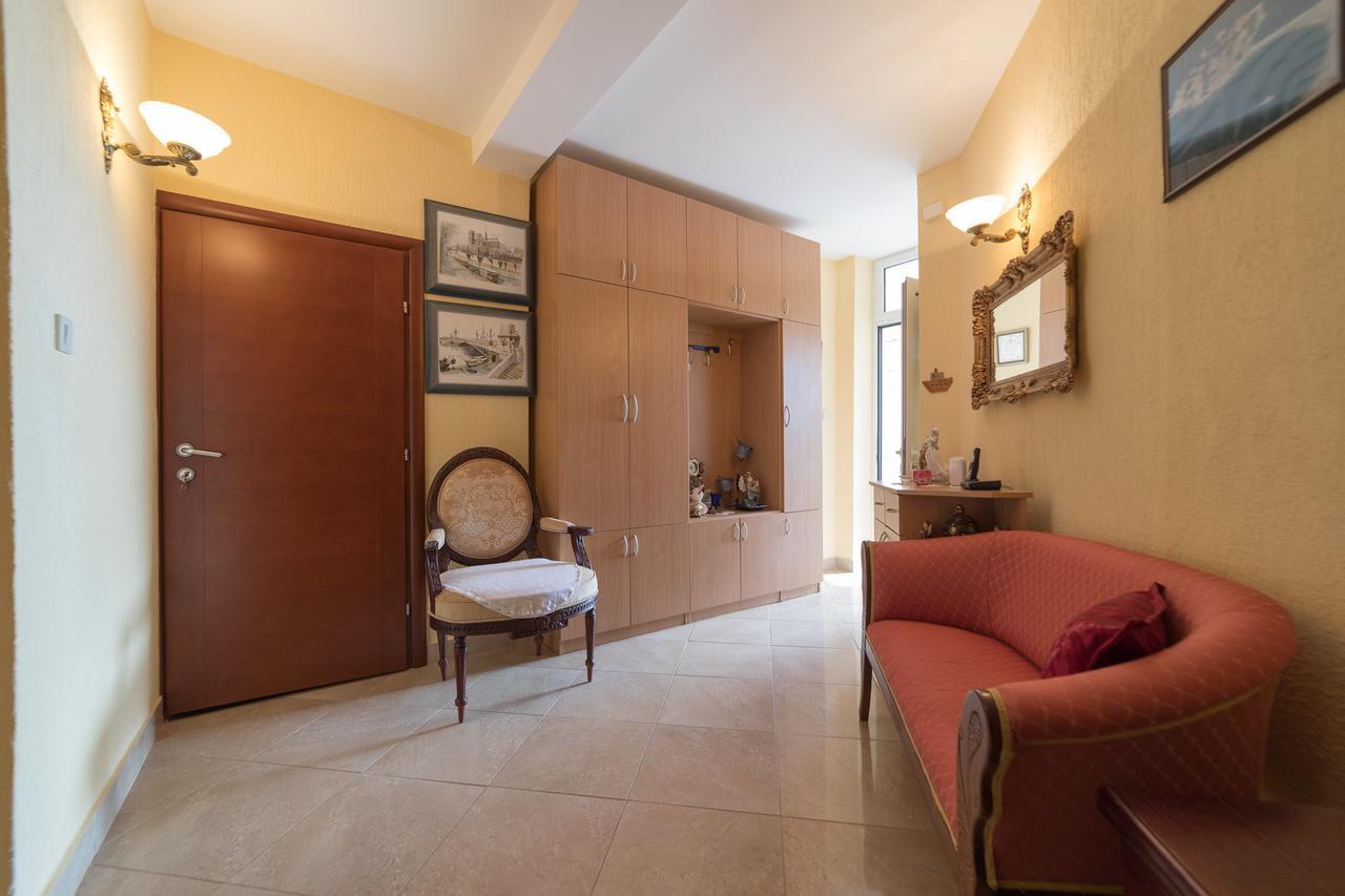 Apartments Vuksic Sveti Stefan Exterior foto
